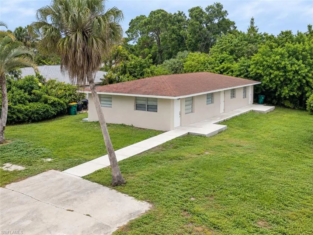 5317 Fleming St, Naples
