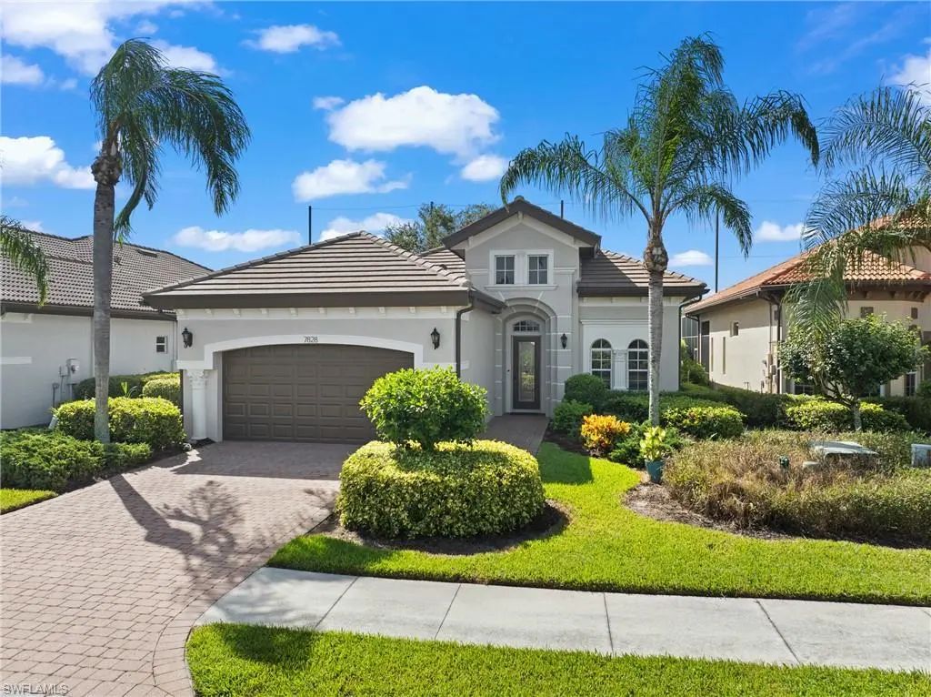 7828 Valencia Ct, Naples