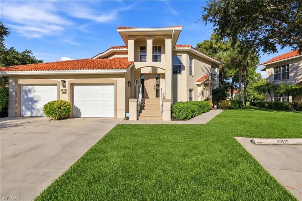 1036 Egrets Walk Cir 204, Naples