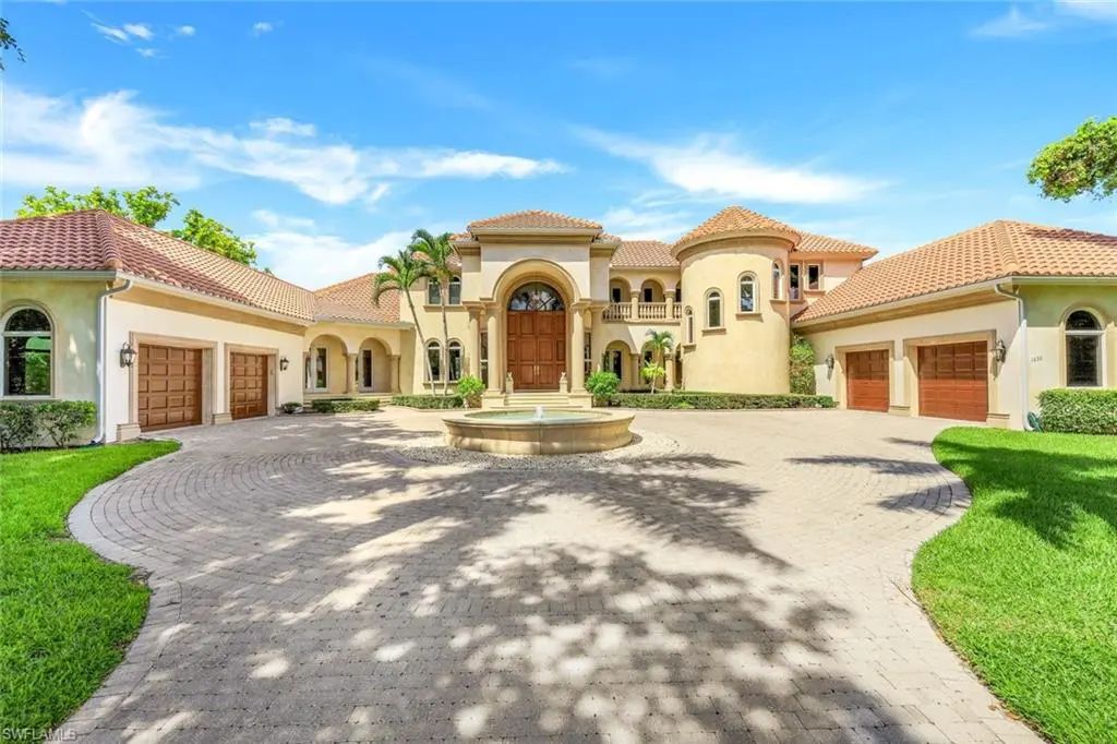 1030 Galleon Dr, Naples