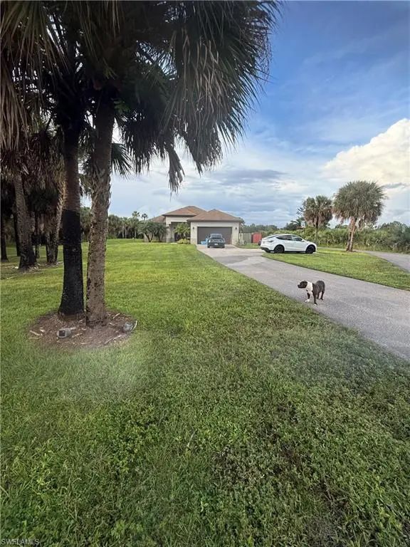 2831 32nd Ave Se, Naples