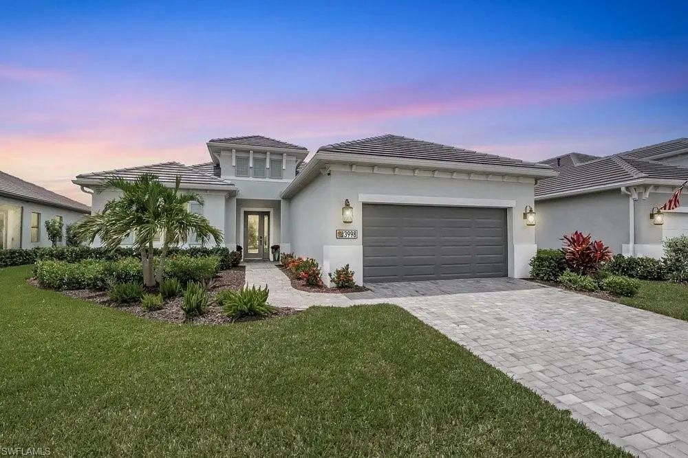 3998 Perseus St, Naples