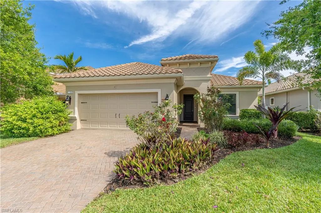 3549 Canopy Cir, Naples