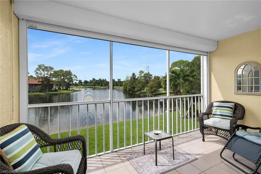 3675 Amberly Cir C207, Naples