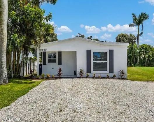 16945 Windcrest Dr, Fort Myers