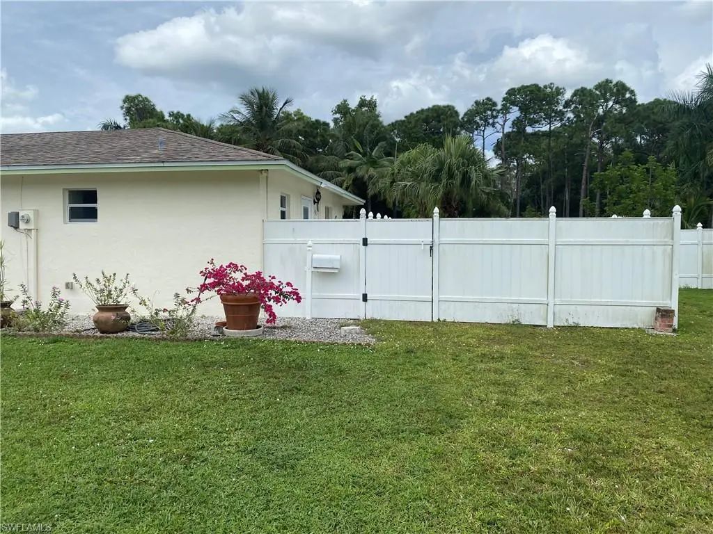 3616 Mccomb Ln, Bonita Springs