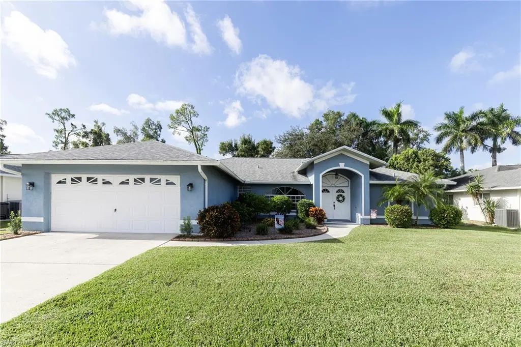 6408 Emerald Pines Cir, Fort Myers