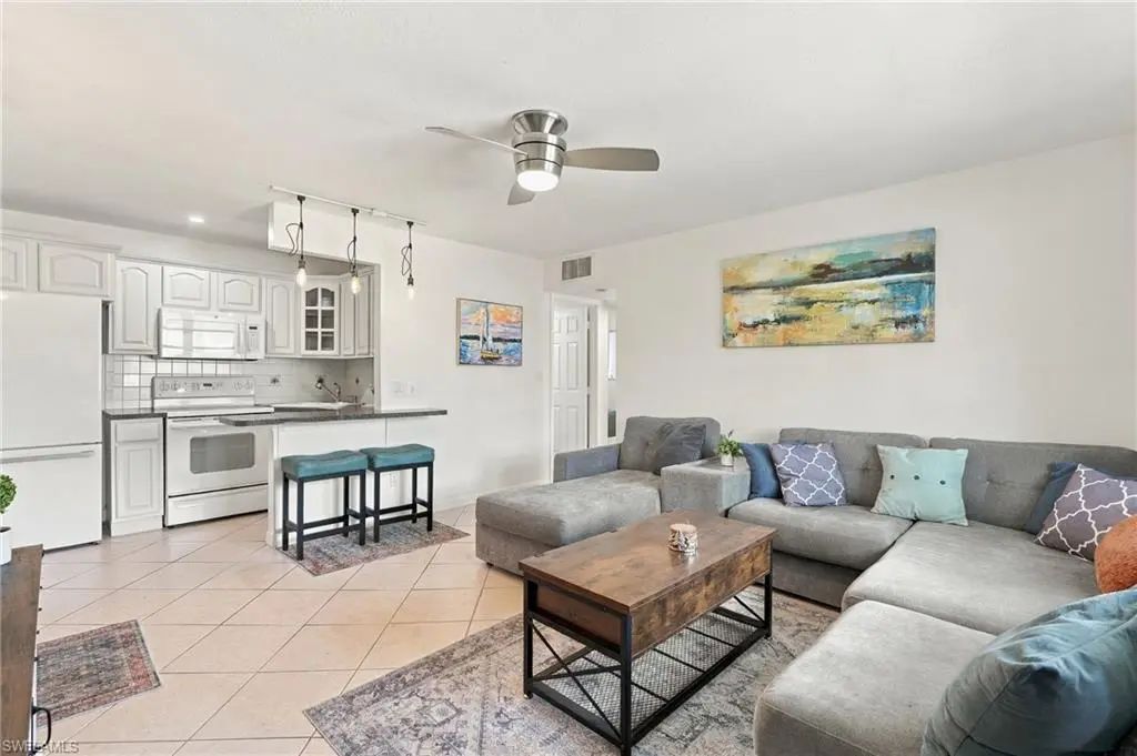 457 Tallwood St 408, Marco Island