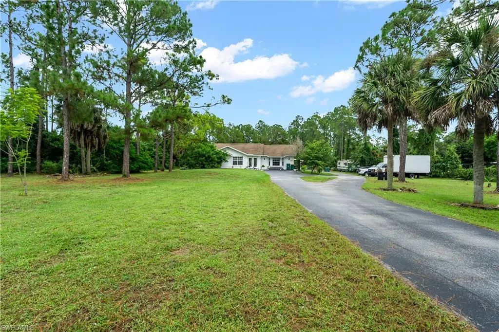 280 14th St Se, Naples