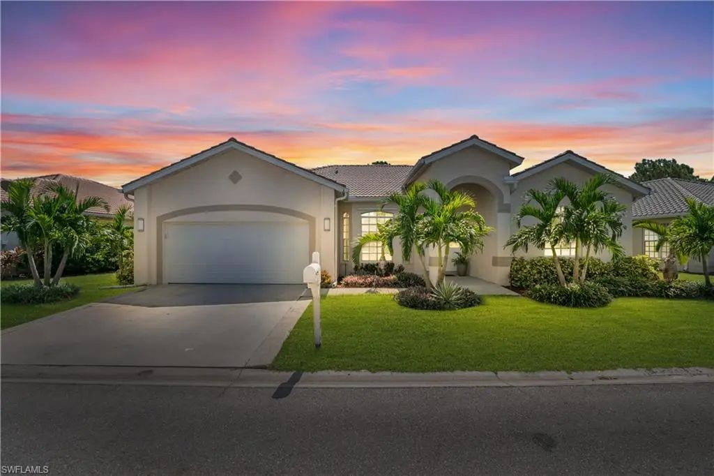 11142 Lakeland Cir, Fort Myers
