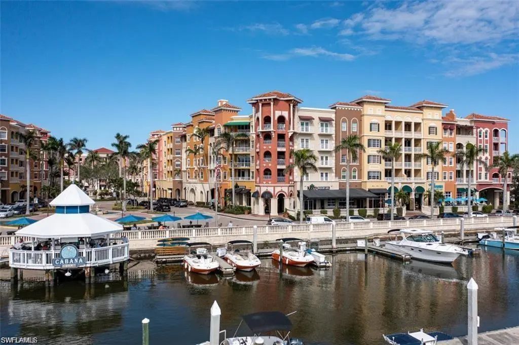 410 Bayfront Pl 2407, Naples