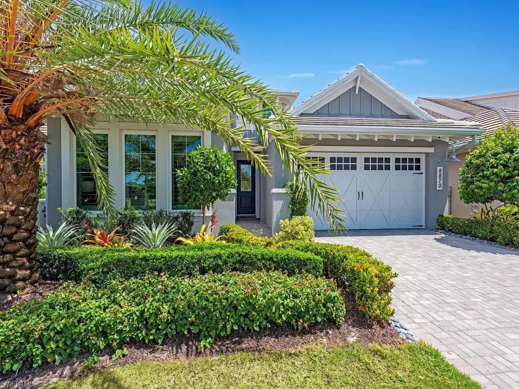 8870 Calypso Ct, Naples