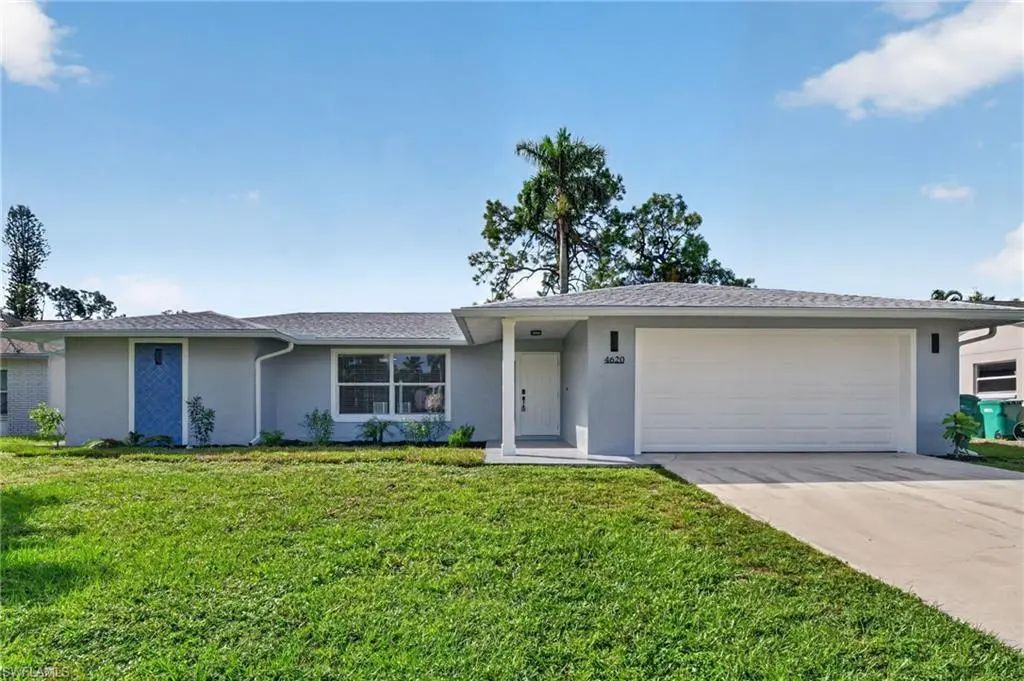 4620 Parrot Ave, Naples