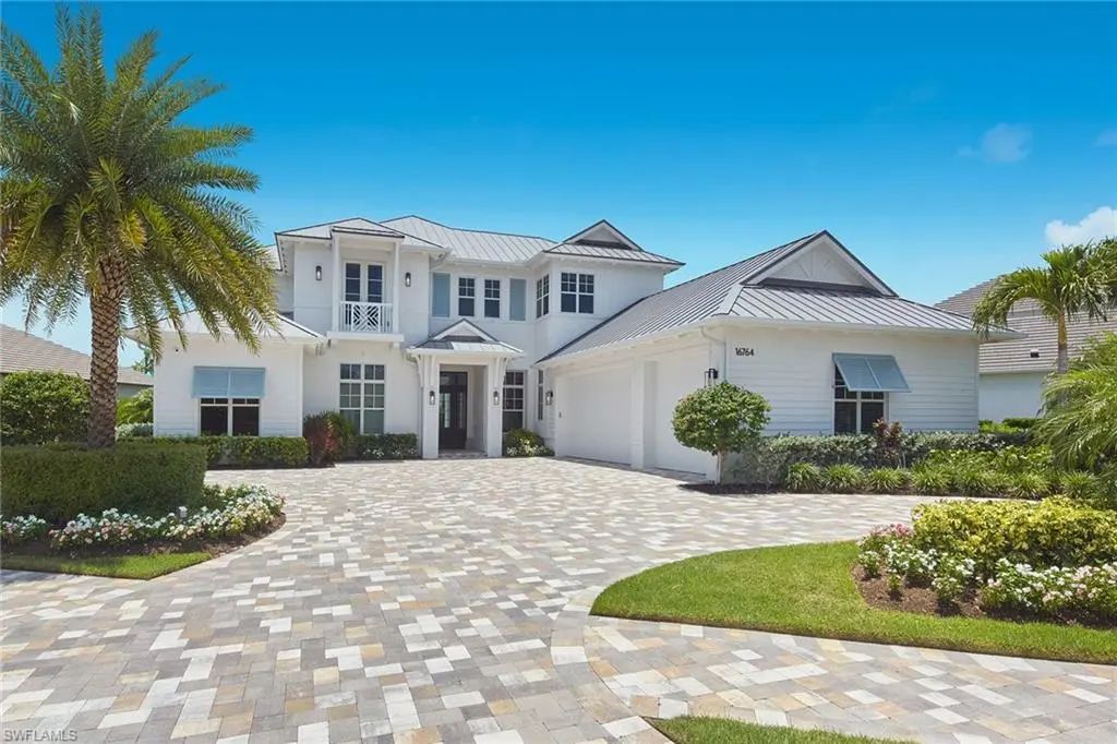 16764 Enclave Cir, Naples