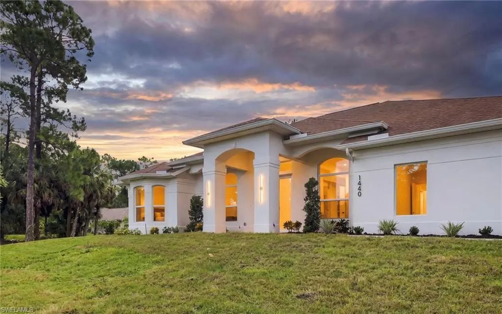 1440 15th St Sw, Naples