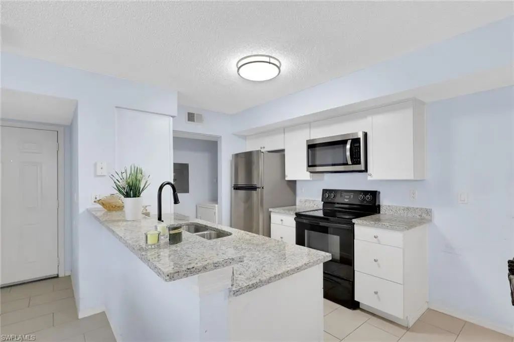 2214 Arbour Walk Cir 2012, Naples
