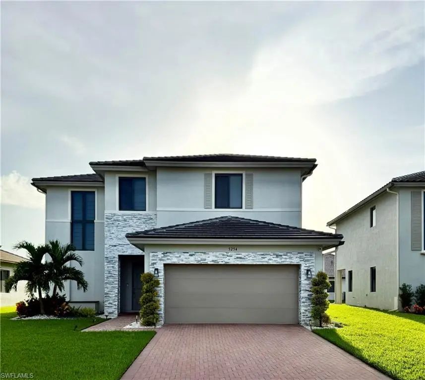5254 Karlia Dr, Ave Maria