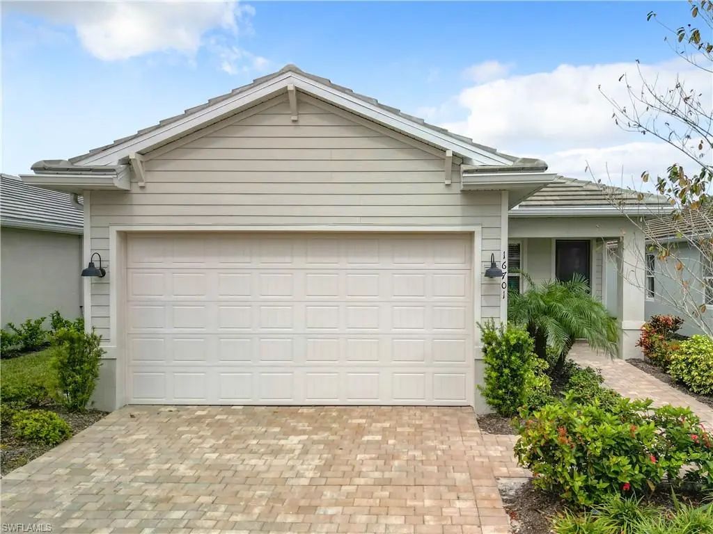 16701 Seasons Coast Dr, Bonita Springs