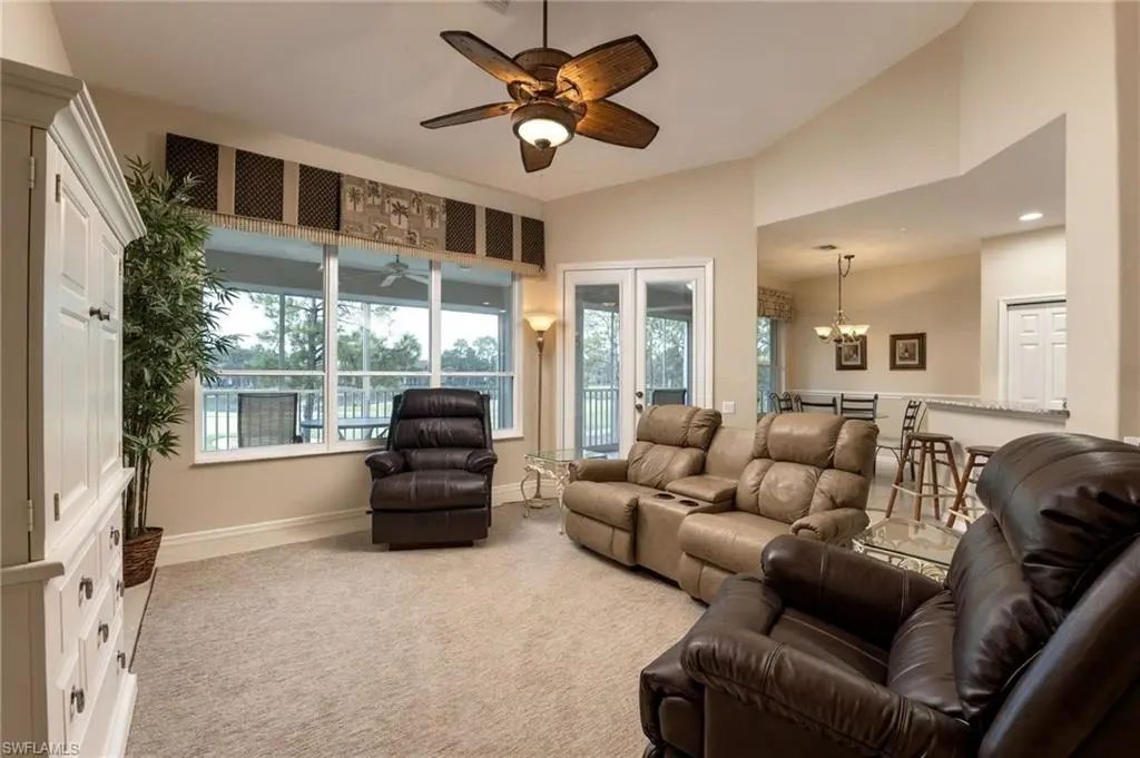 8437 Radcliffe Ter 204, Naples