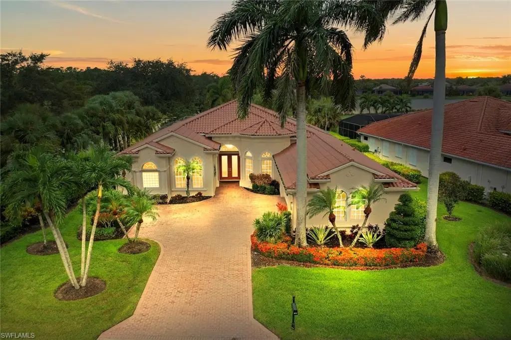 5113 Castlerock Way, Naples