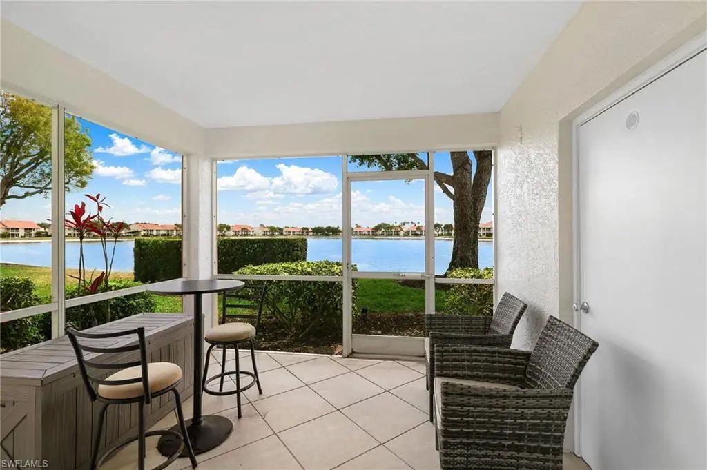 7706 Jewel Ln 101, Naples