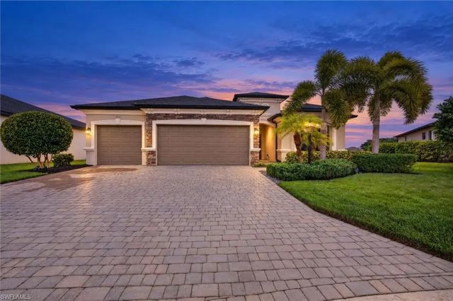 Photo of 3111 Moros Ct, FORT MYERS FL