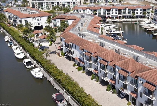 1500 5th Ave S, NAPLES