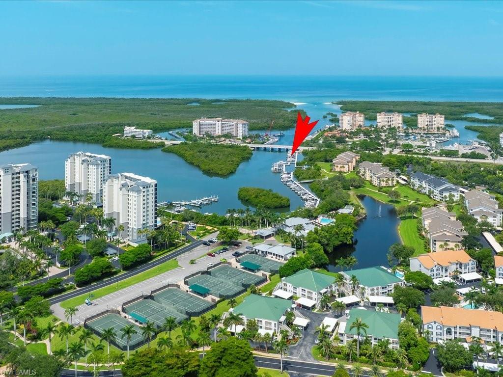 244c Wiggins Bay Dr, NAPLES