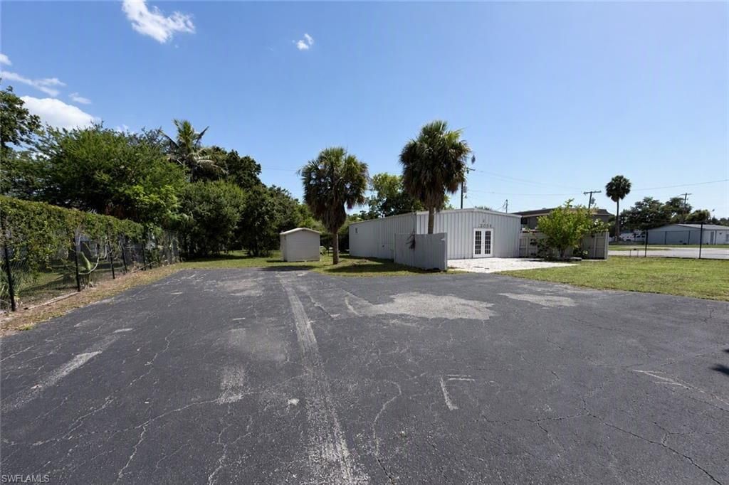 2054 Crawford St, FORT MYERS