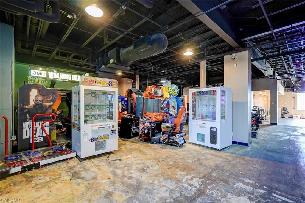 17455 Summerlin Rd, FORT MYERS, FL, 33908