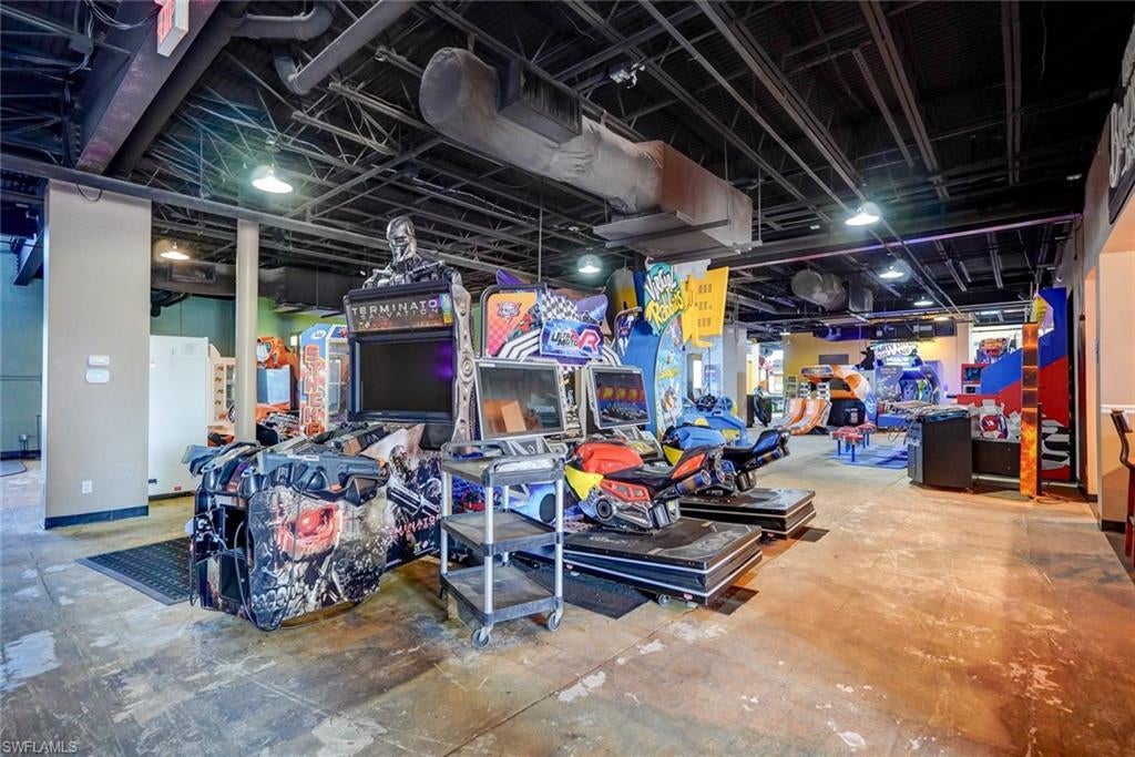 17455 Summerlin Rd, FORT MYERS, FL, 33908