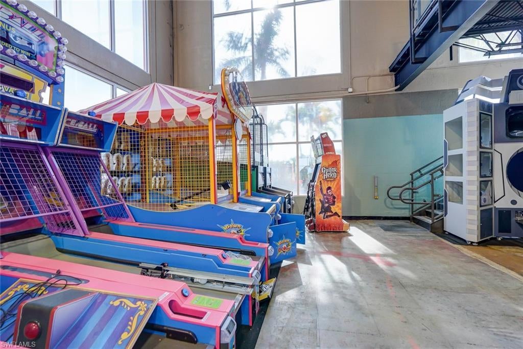 17455 Summerlin Rd, FORT MYERS, FL, 33908