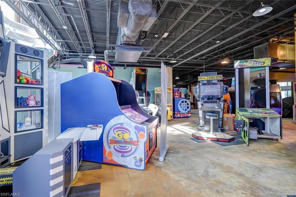 17455 Summerlin Rd, FORT MYERS, FL, 33908