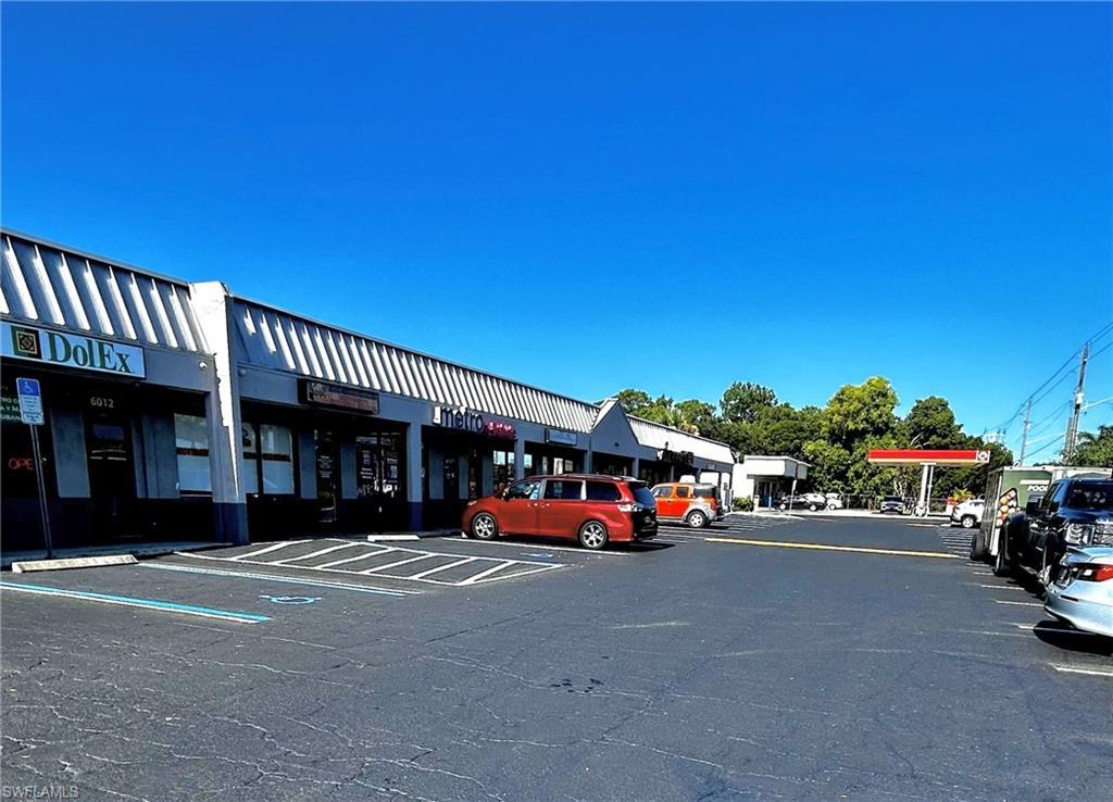 6028 Radio Rd 6000, NAPLES