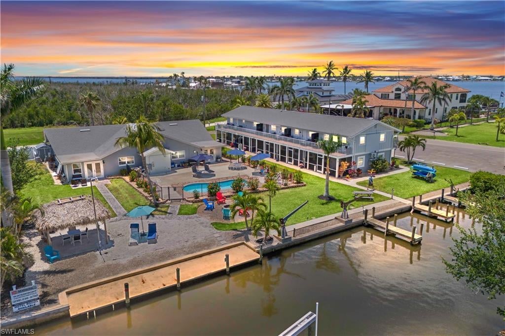 12200/12210 Shoreview Dr, CAPE CORAL