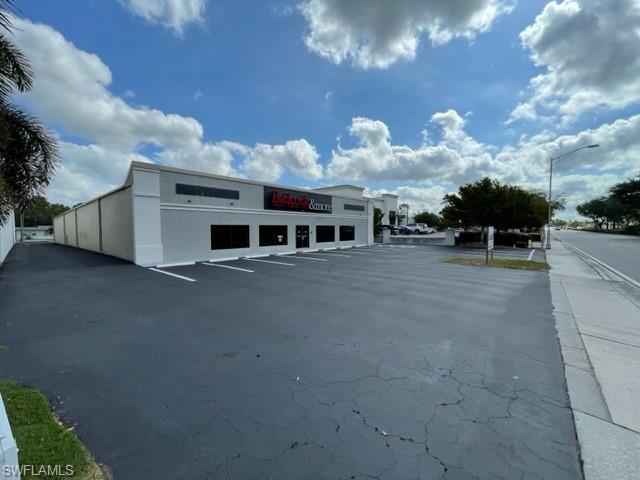 2665 Davis Blvd, NAPLES