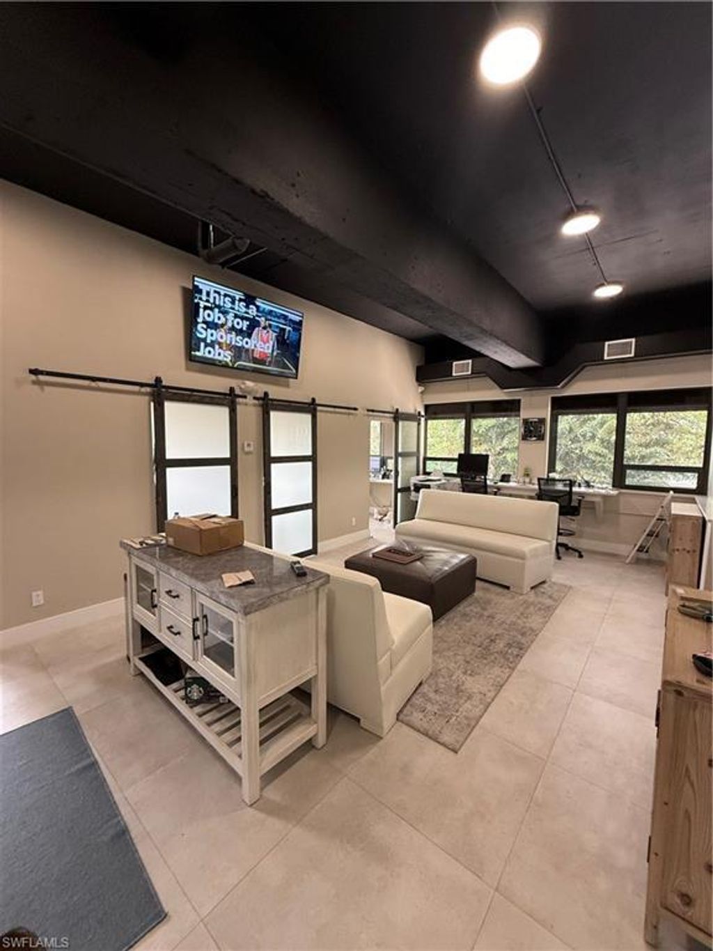 700 11th St S 102, NAPLES