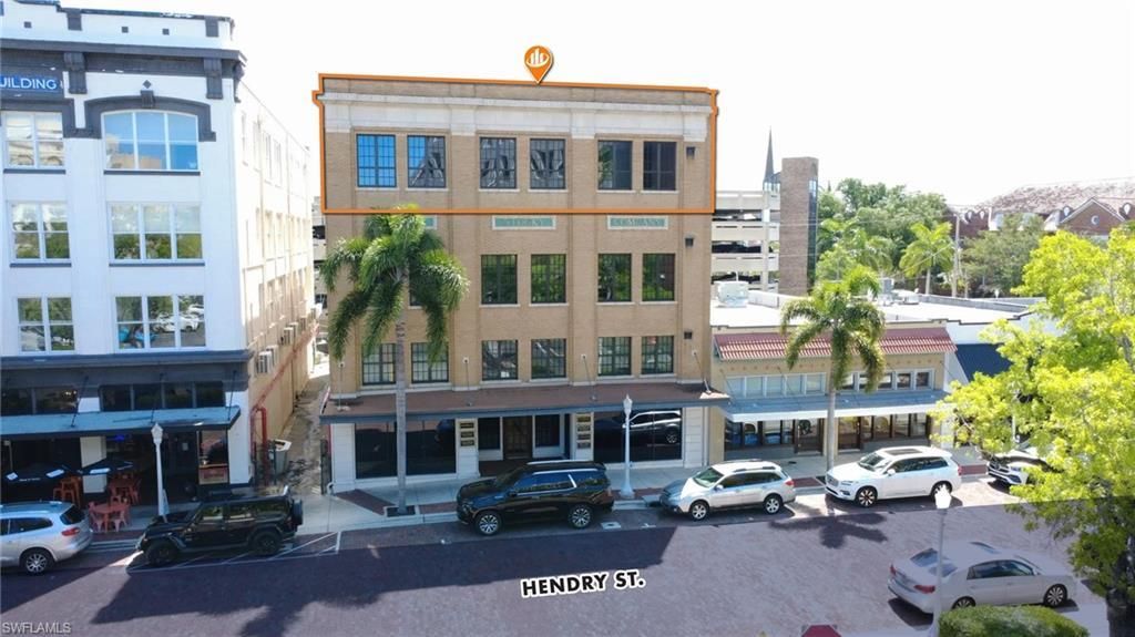 1625 Hendry St 400, FORT MYERS