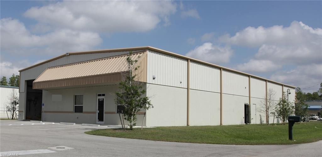 12311 Crystal Commerce Loop, FORT MYERS