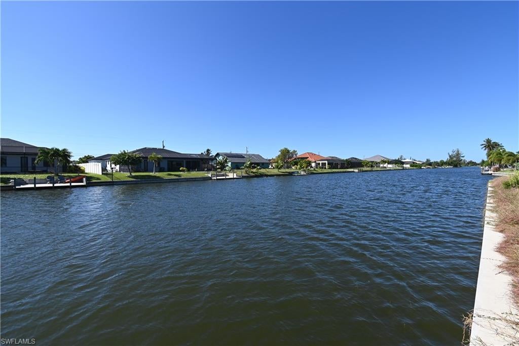 216 Sw 20th St, CAPE CORAL