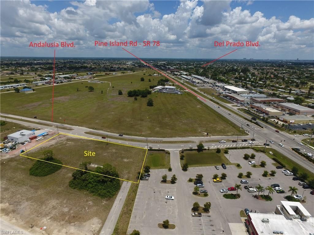 428-444 Andalusia Blvd, CAPE CORAL