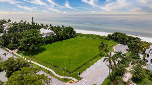 Photo of 275 Gulf Shore Blvd N, NAPLES FL