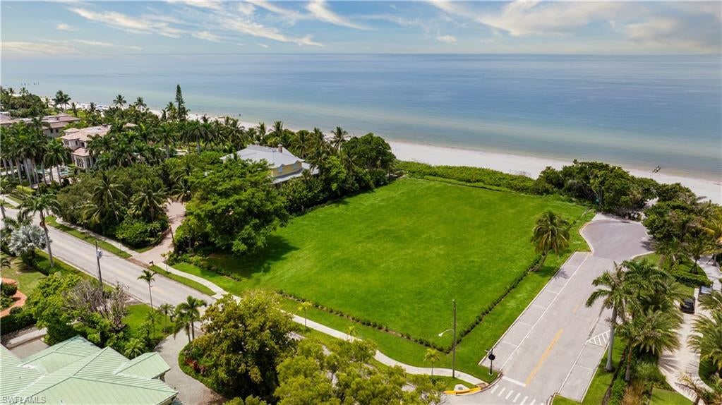 275 Gulf Shore Blvd N, NAPLES, FL, 34102