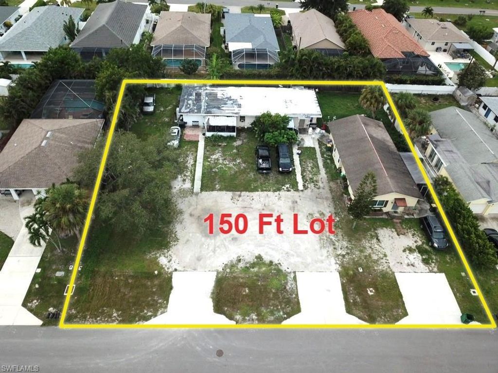 618 99th Ave N, Naples
