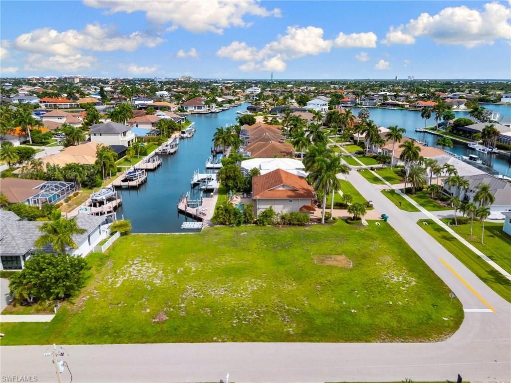 960 Bonita Ct, MARCO ISLAND