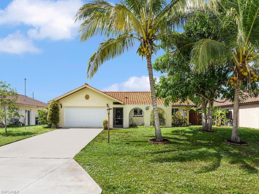 27423 Pollard Dr, BONITA SPRINGS