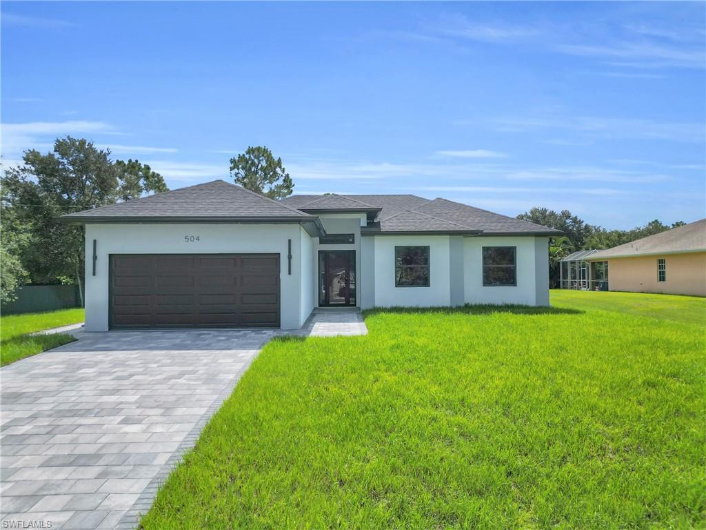 504 Henry Ave, LEHIGH ACRES