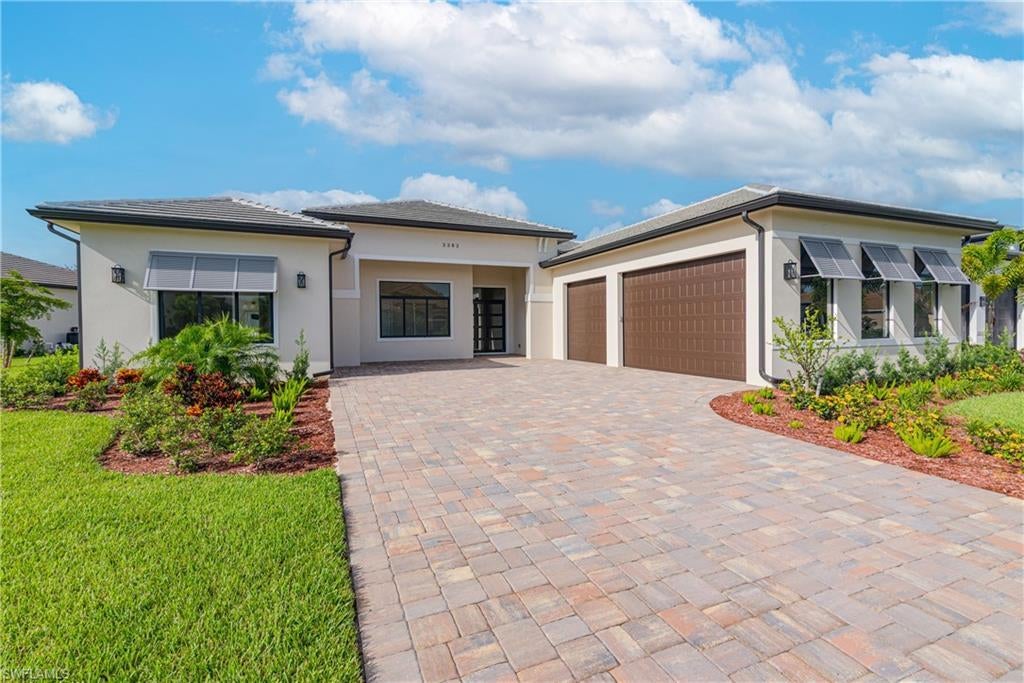 Photo of Listing #2025004311