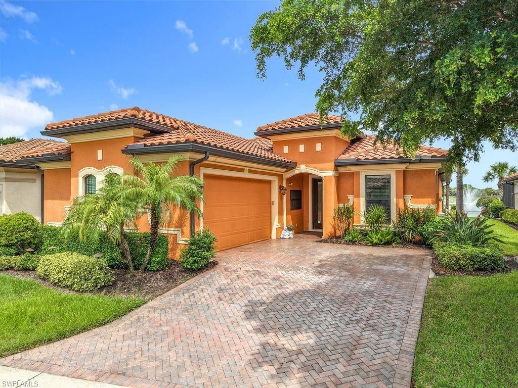 10264 Porto Romano Dr, MIROMAR LAKES