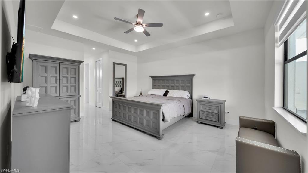 2257 Sw 2nd Ter, CAPE CORAL